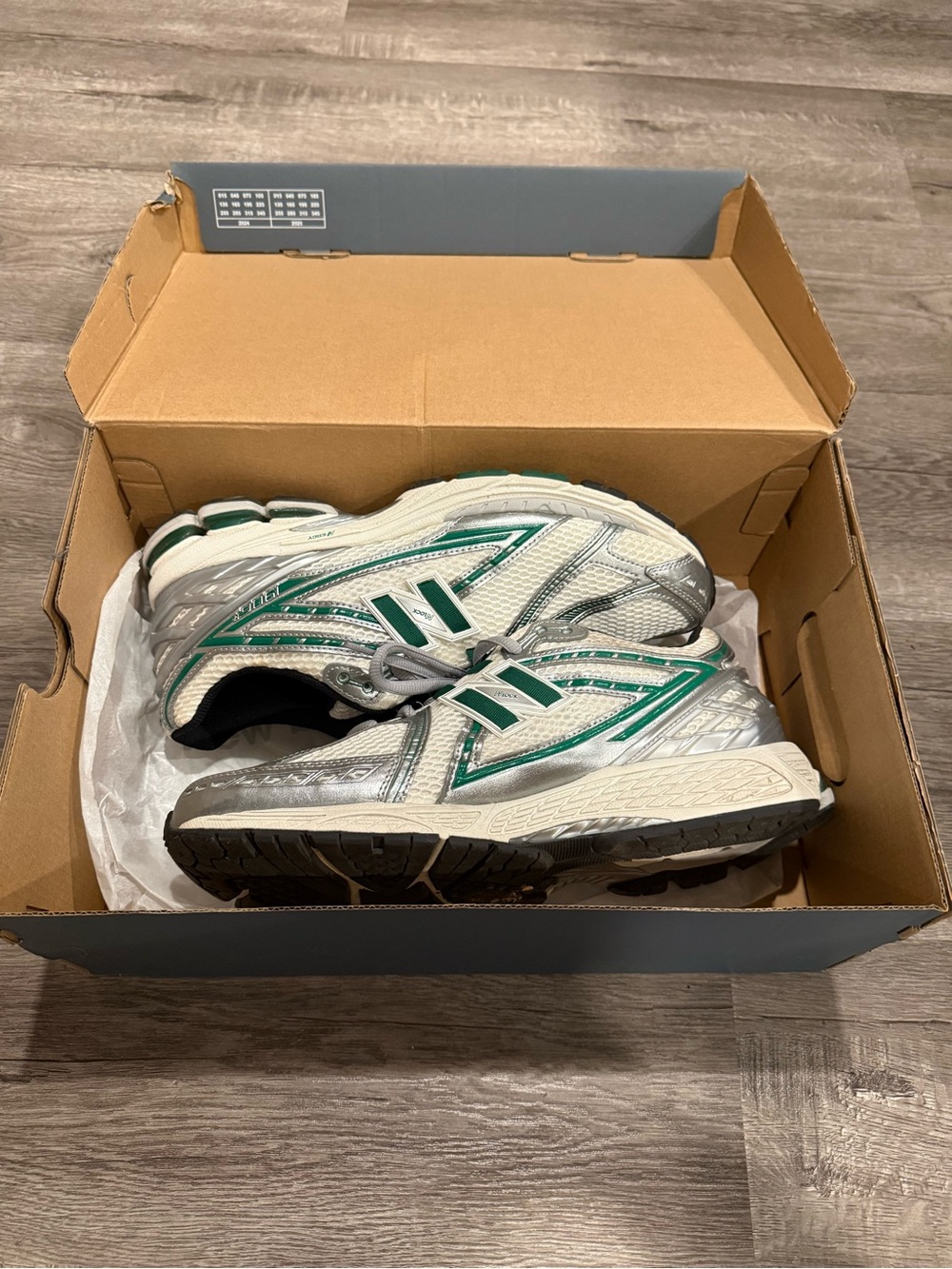 New Balance White & Teal Athletic Sneakers